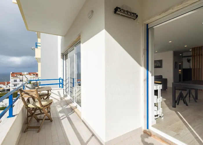 Terence Aparment Ericeira