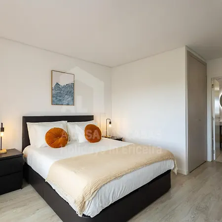 Terence Aparment Apartment *